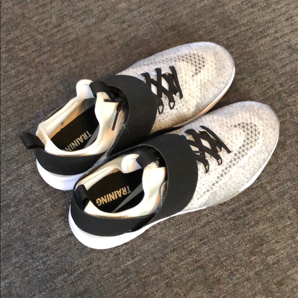 Nike Zoom trainers